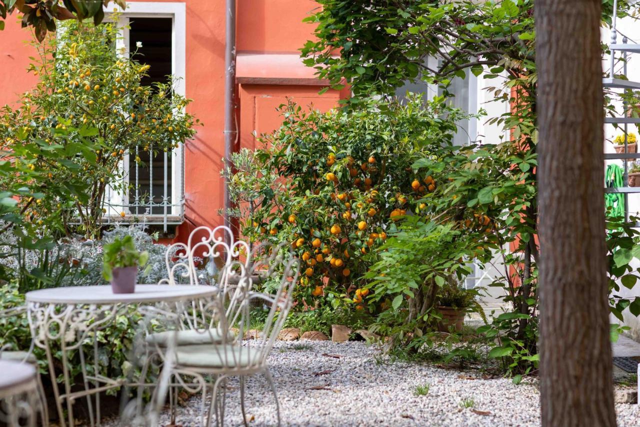Secret Garden Firenze B&B ภายนอก รูปภาพ