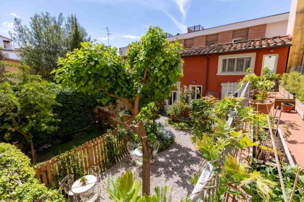 Secret Garden Firenze B&B ภายนอก รูปภาพ