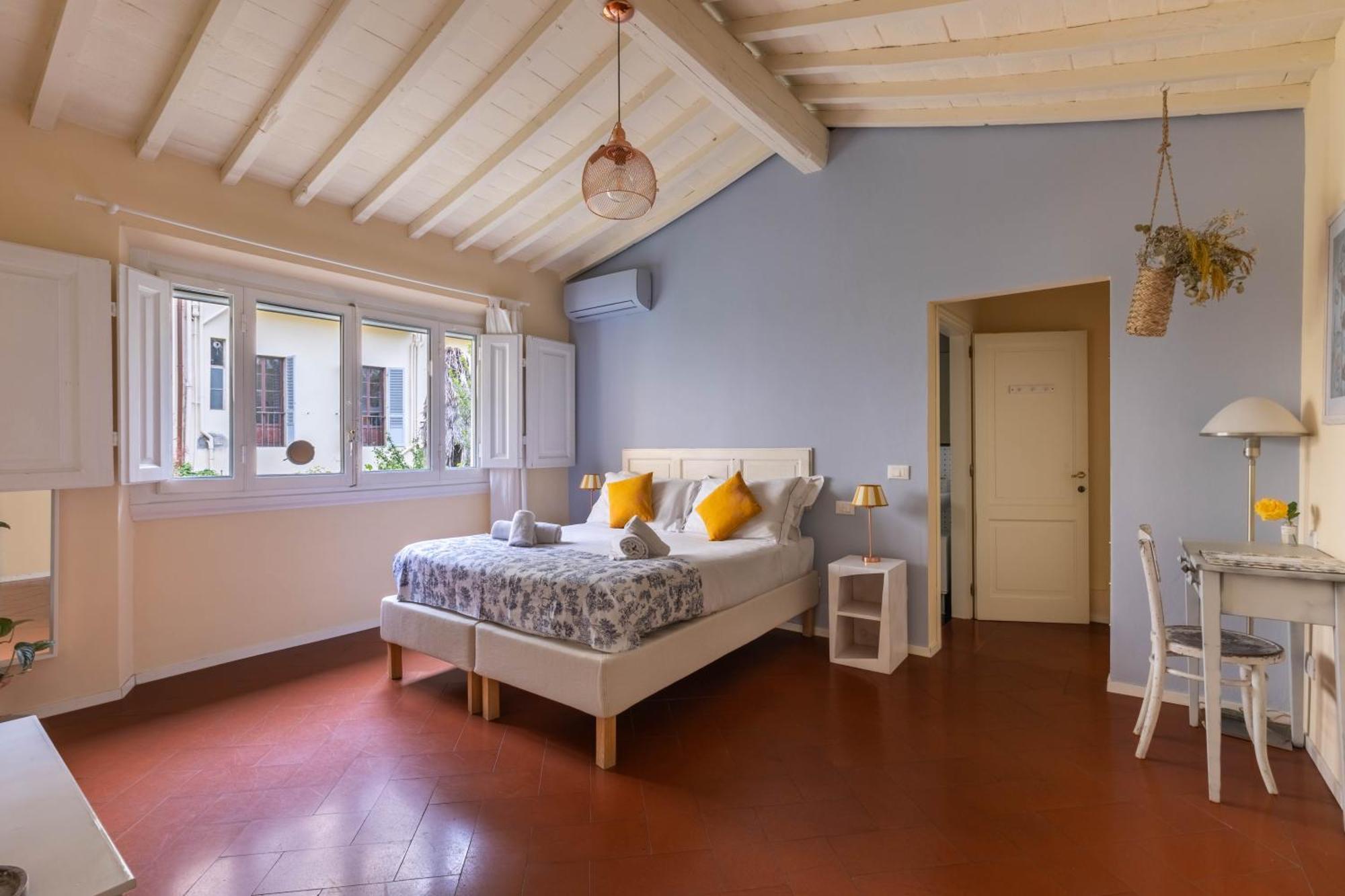 Secret Garden Firenze B&B ภายนอก รูปภาพ