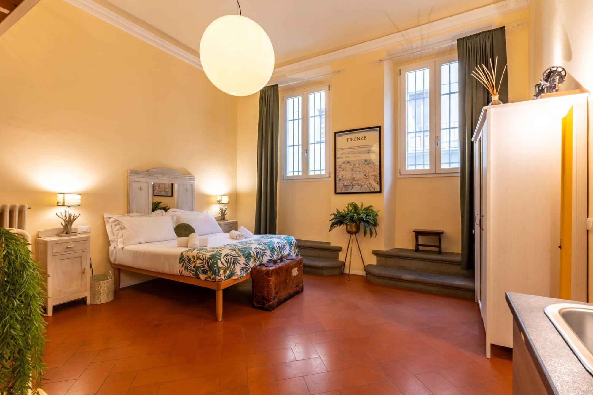 Secret Garden Firenze B&B ภายนอก รูปภาพ