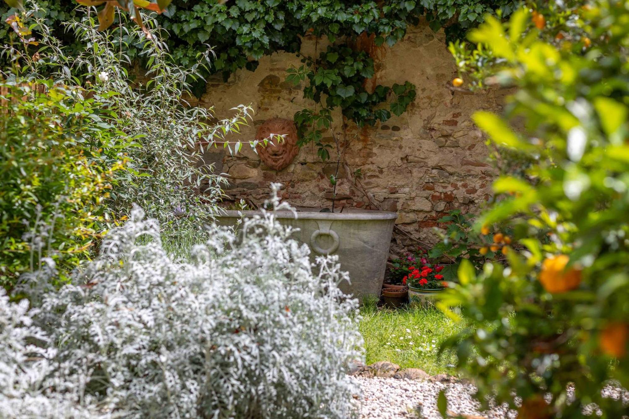 Secret Garden Firenze B&B ภายนอก รูปภาพ